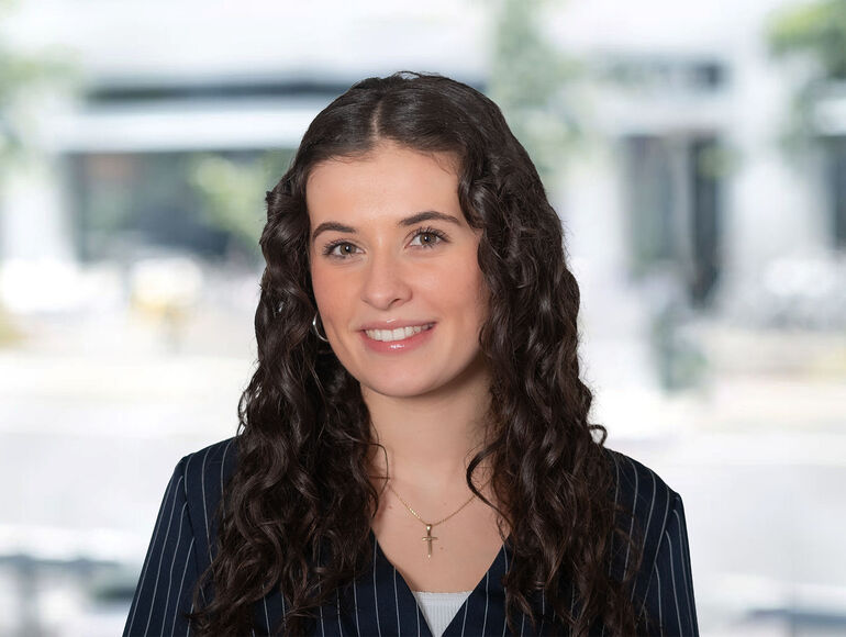 Aline Hackmann H&B Real Estate | Team